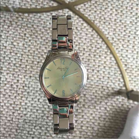 Kenneth Cole watch