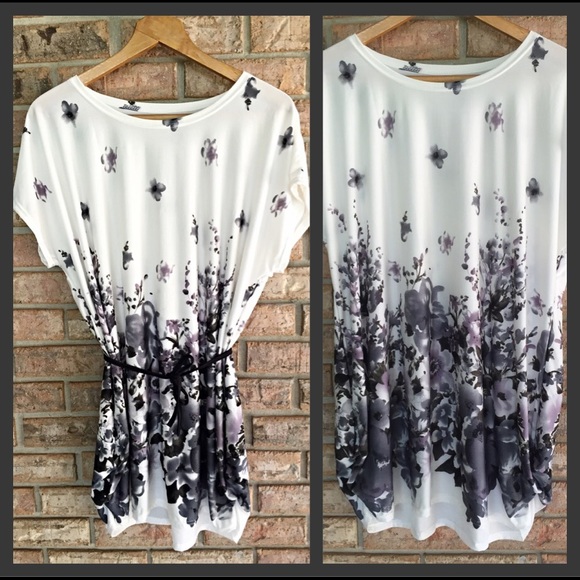 🌹LAST ONE🌹Flowy Flower Soft Feminine Blouse SML - Picture 2 of 4