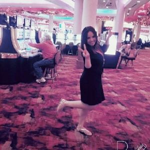 Meet your Posher, Janeth