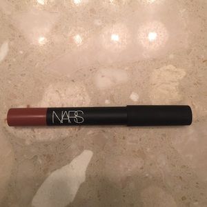 NARS velvet matte lip pencil in walkyrie