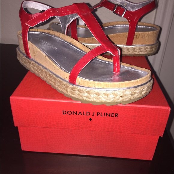 Shoes - Donald Pliner Cleo Sandals