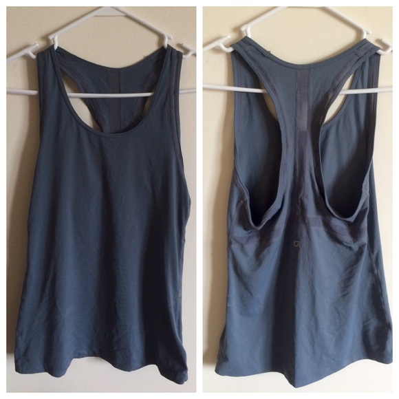 NWOT GAP FIT workout tank top!!