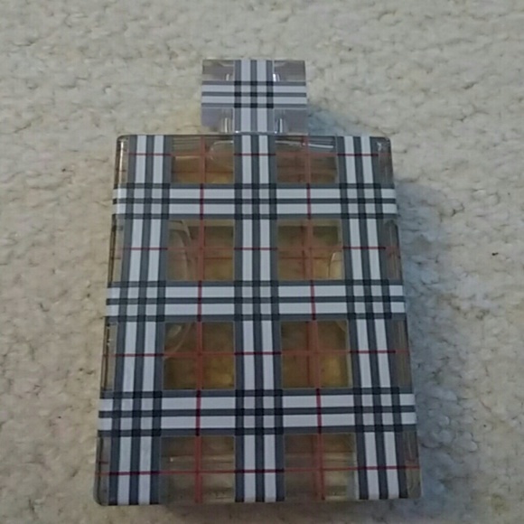 Burberry Brit perfume