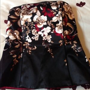 White House Black Market Top