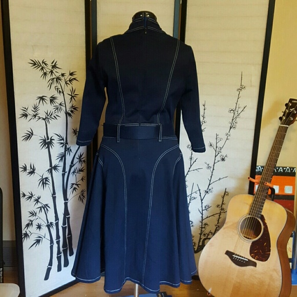 Dress - Picture 2 of 2
