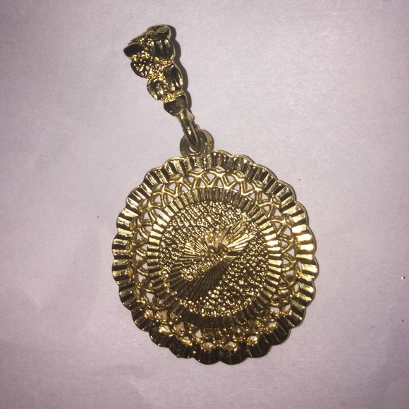 Other - Nike Pendant