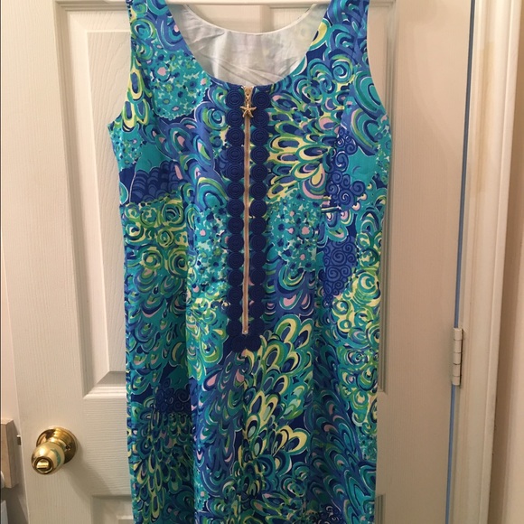 🎉FINAL🎉 Lilly Pulitzer Lilly's Lagoon Shift - Picture 2 of 3