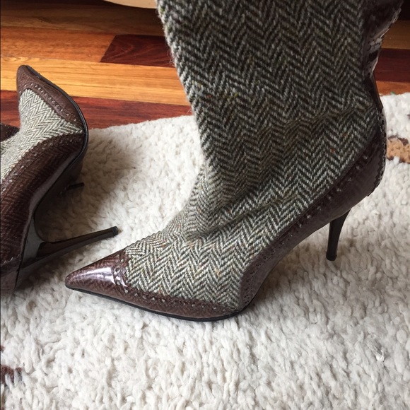 Meet your Posher, Barrett - Picture 1 of 1