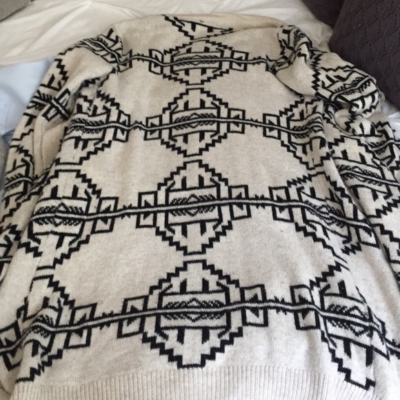 Urban Outfitters Long cardigan