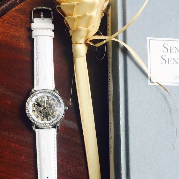 SOLD - Clockwork Watch ~ Unique ~ Brand New