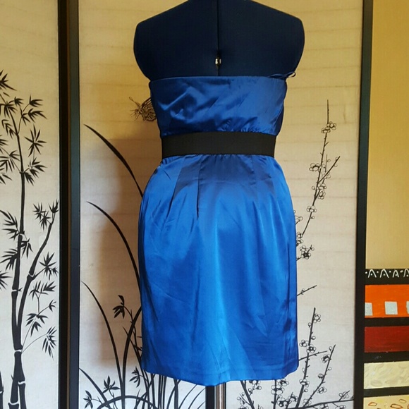 Strapless dress - Picture 2 of 2