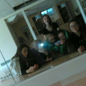 Meet your Posher, Sierra