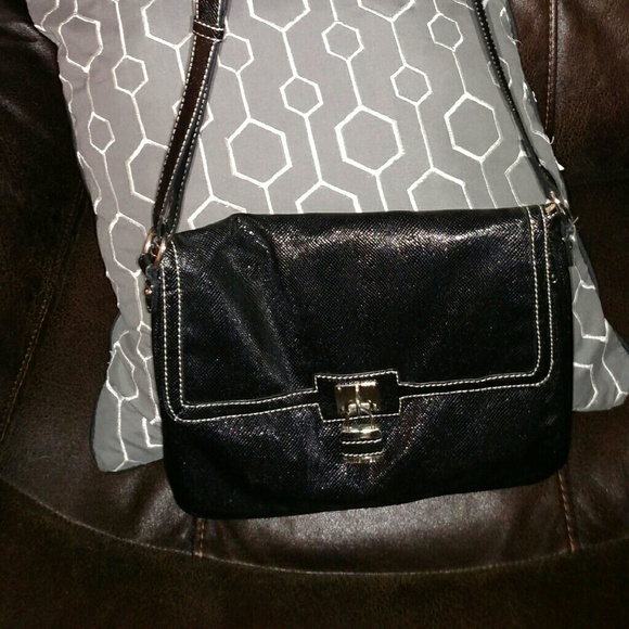 Nine west shoulder bag