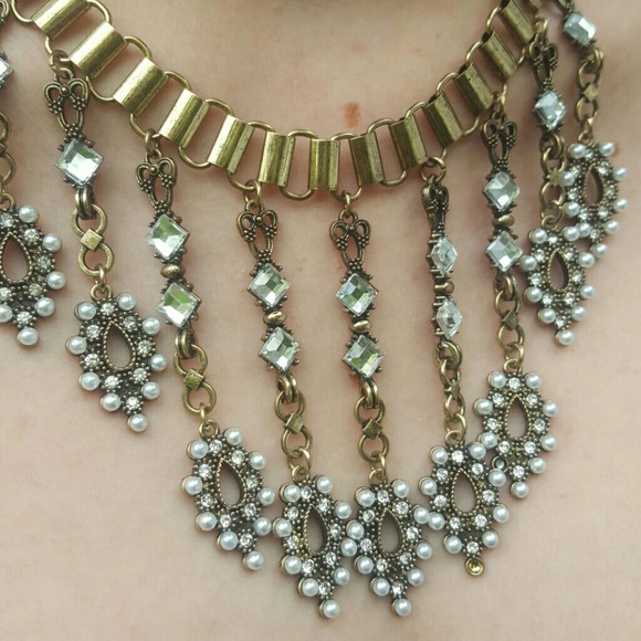 Statement necklace - Picture 2 of 3