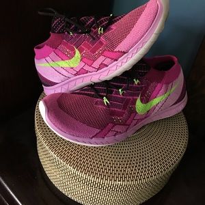 Nike Barefoot Ride running shoes