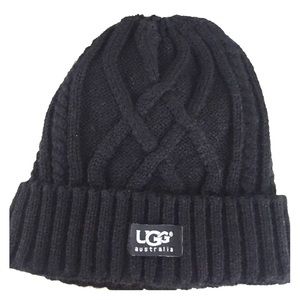 UGG BEANIE