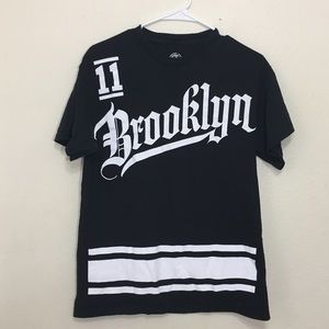 ❌❌SOLD❌❌Script Tshirt