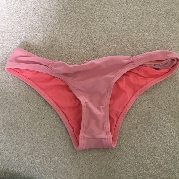 rip curl bikini bottoms!