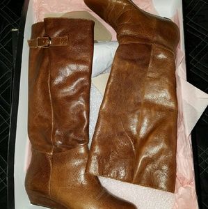 Comfy leather boots