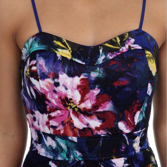 Navy Hawaiian Tropic Midi Dress - Picture 2 of 3