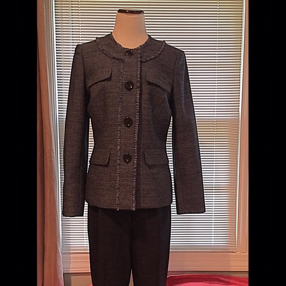 Kasper 2-piece business suit