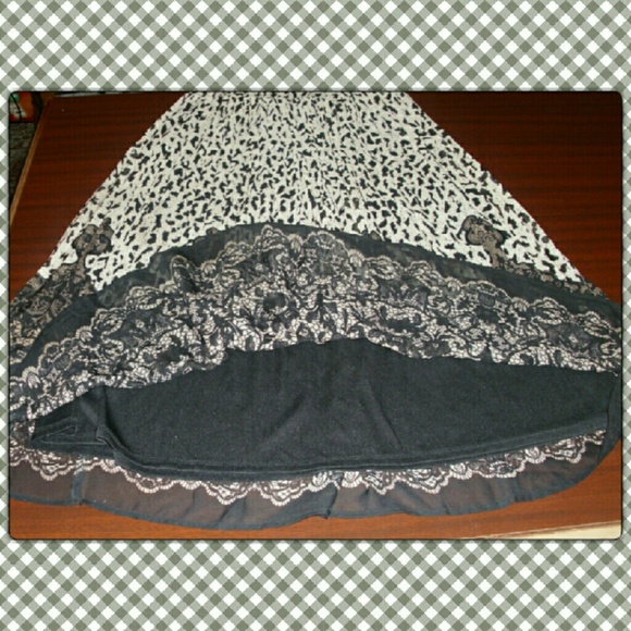 🆑PAISLEY AND LEOPARD PRINTED LAYERED BROWN SKIRT! - Picture 2 of 4