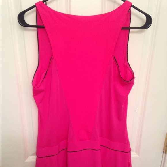 Nike tennis dress - Picture 3 of 4