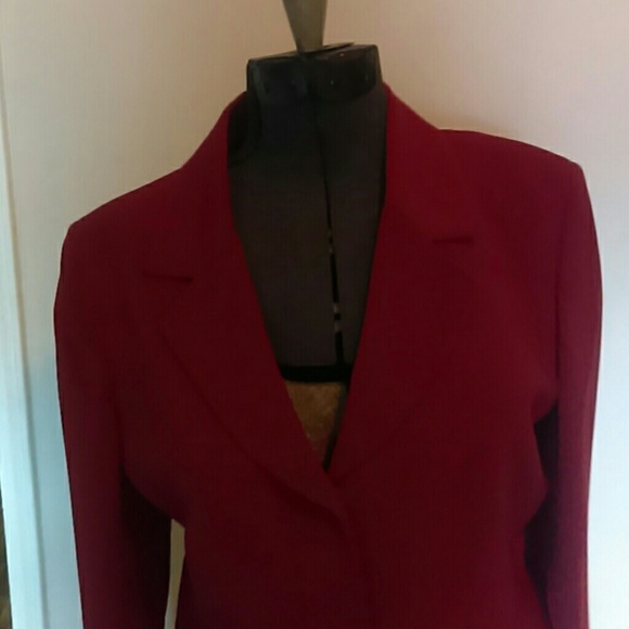 Burgundy color skirt suit - Picture 2 of 4