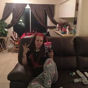 Meet your Posher, Tonia