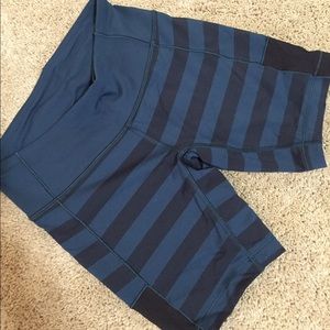 RESERVED** Shorts and crop bundle