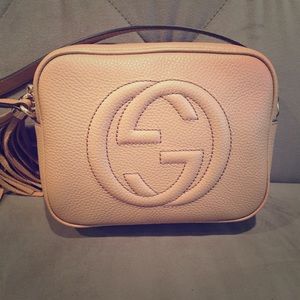 SOLD!! Brand NEW, never worn Gucci soho bag!