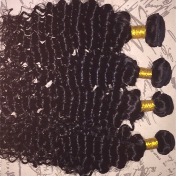 3 or more bundlesBrazilian Curly Virgin Human Hair - Picture 1 of 1
