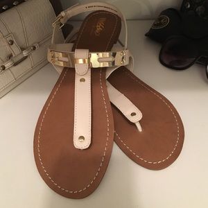 NWOT Mossimo Sandals