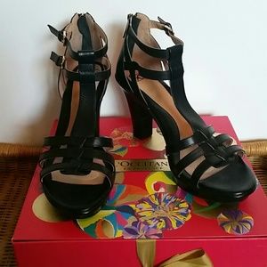 Brand New Without Box /Tags Black Leather Heels!