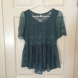 Free People green lace top in size xs