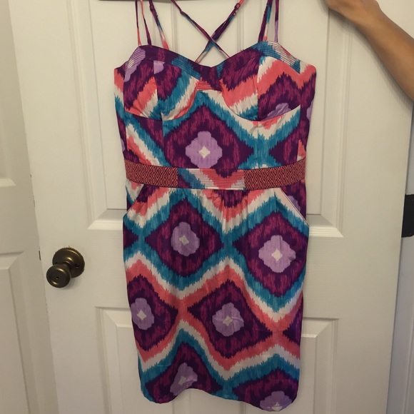 Colorful criss cross back