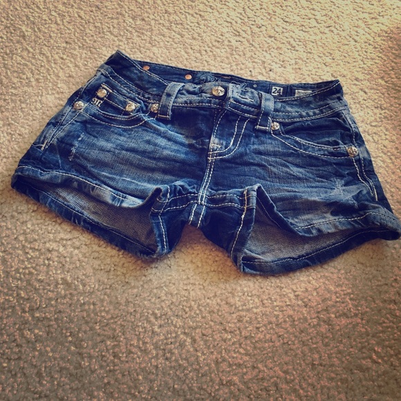 Miss Me Shorts! Size 24