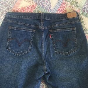 Levi's 505 straight leg jeans- women's