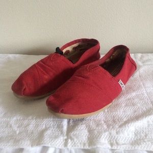 TOMS
