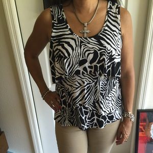 Sleeveless Layered Top