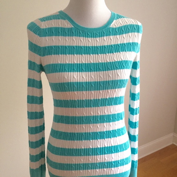 GAP Sweaters - 🚨FINAL PRICE GAP striped casual sweater