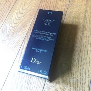 Diorskin nude air w/SPF25 shade 010 foundation NIB