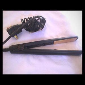 GHD FLAT IRON