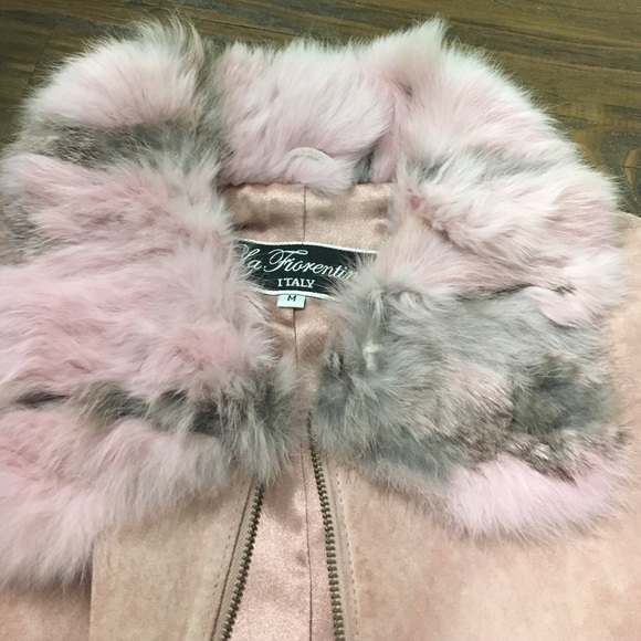 Pink Suede vest with real rabbit fur. - Picture 3 of 4