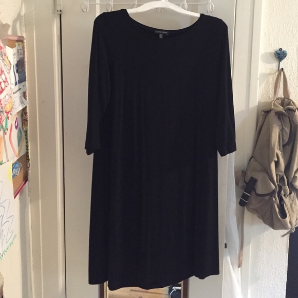 Eileen Fisher mid-sleeve dress