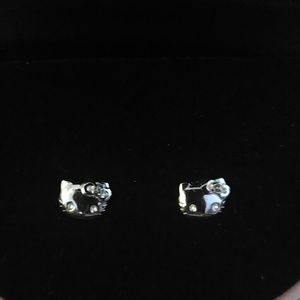 NIB Silver Hello Kitty Studs