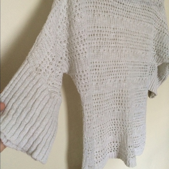 🌷sale🌷 Charming Charlie knit top - Picture 2 of 3