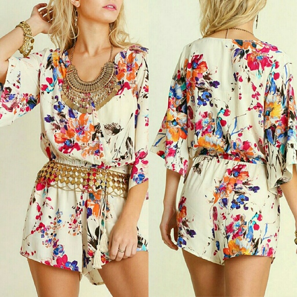 ***Host Pick*** Floral romper