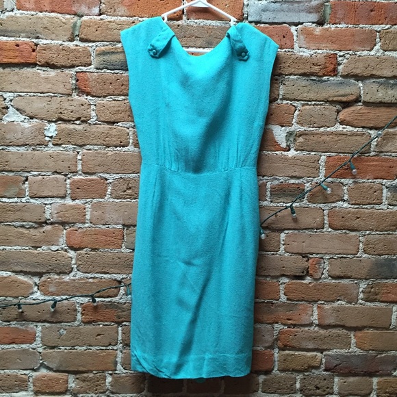 Vintage wiggle dress