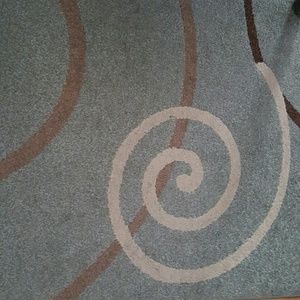 Meet your Posher, Dee